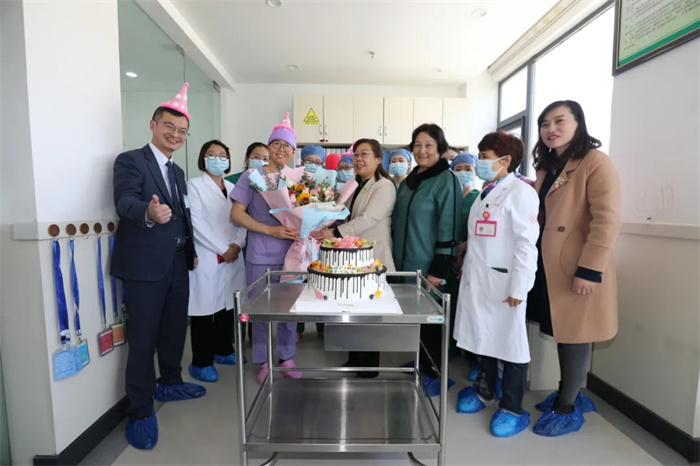 国际助产士日，祝您节日快乐！