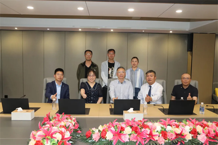 中国医科大学附属第四医院消化内科专家组莅临西藏阜康医院指导交流