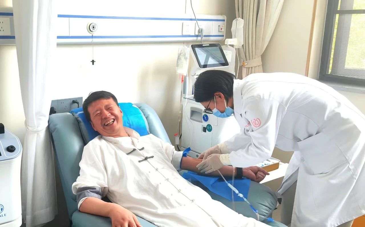 “用自己的血治自己的病”——我院PRP技术见证高原再生医学