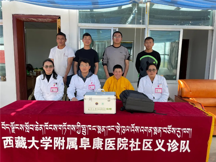 八十九岁老尼，七十年守望，等来了阜康医院义诊组——2021阜康义诊日志⑮