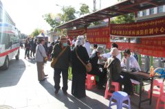 我院参加2016年“健康中国行”主题宣传义诊活动