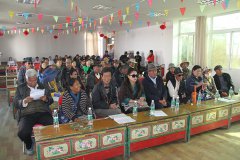 西藏阜康药店联合党支部开展重阳节义诊