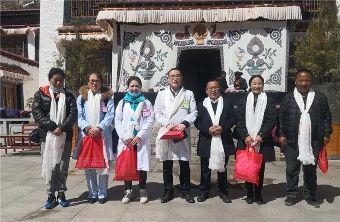 “巾帼关爱”，阜康在行动！