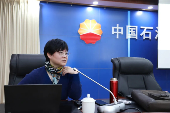 关爱女性健康,西藏阜康医院刘敬院长受邀开展专题讲座