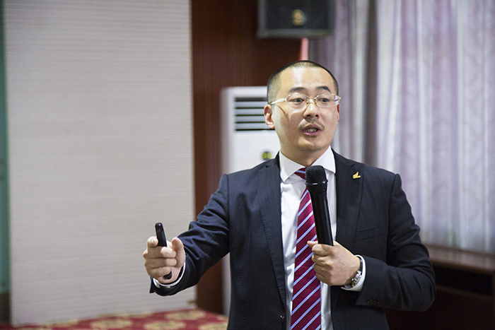深圳中旭股份金牌讲师莅临西藏阜康妇产儿童医院授课